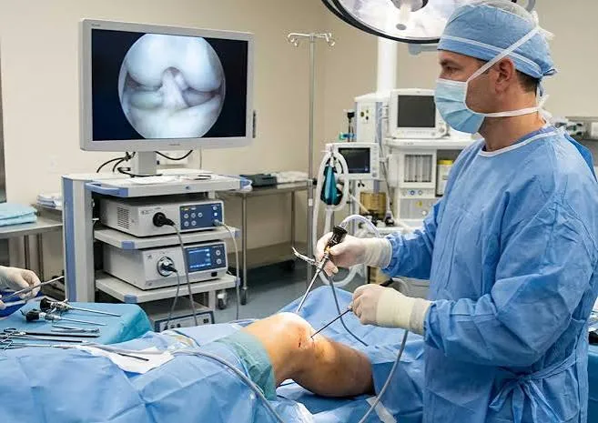 Roturas de raíz meniscal: reparación transtibial paso a paso